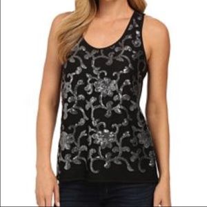 🎀 Karen Kane silver and black top